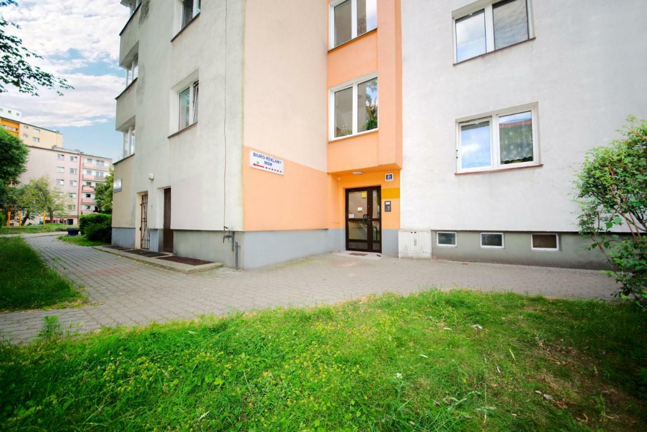 Singing Bird Apartament